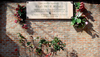 El PCE en Madrid rendirá homenaje a Las Trece Rosas y 43 Claveles el próximo 5 de agosto en el Cementerio del Este