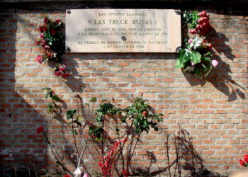 El PCE en Madrid rendirá homenaje a Las Trece Rosas y 43 Claveles el próximo 5 de agosto en el Cementerio del Este