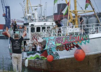 Barco Handala zarpa desde Italia hacia Gaza para romper asedio israelí