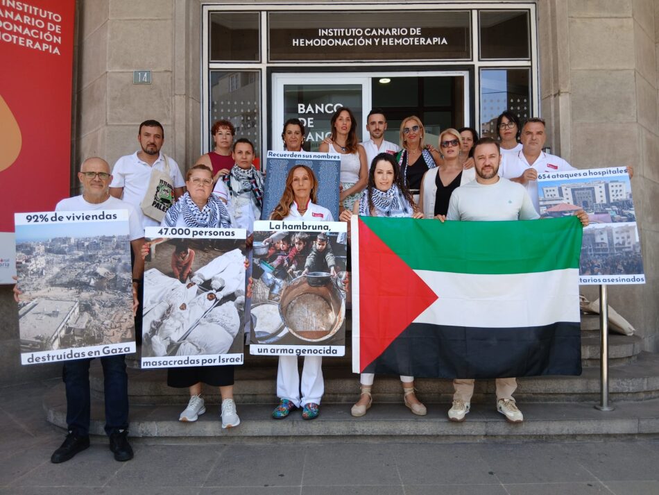 Sanitarias de Tenerife se concentraron en protesta por Palestina y en apoyo al hospital Nasser de Gaza, sitiado por el régimen sionista