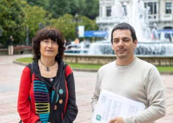 Ecoloxistes n’Aición d’Asturies denuncia ante el Ministerio de Transportes y Movilidad Sostenible las políticas de movilidad del Ayuntamiento de Oviedo/Uviéu que fomentan el uso del coche y aumentan la contaminación