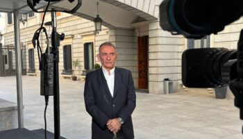 Santiago espera que Sánchez acepte en el Congreso el día 9 muchas de las “medidas concretas que hemos puesto sobre la mesa” entre ellas una Oficina contra la Corrupción