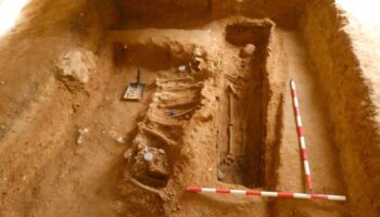 Compromís denuncia la supresión de subvenciones a las exhumaciones de víctimas del franquismo después de que Mazón se comprometiera a su continuidad
