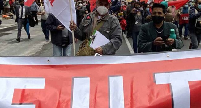 Alertan sobre posibles despidos arbitrarios en Ecuador