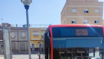 Plataforma en Defensa del Transporte Público: «Autobuses fantasmas y promesas vacías: Murcia sigue sin mover ficha»