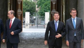 IU acusa a Emiliano García-Page de jugar con la salud de los castellanomanchegos tras anunciar el cierre de 373 camas en hospitales
