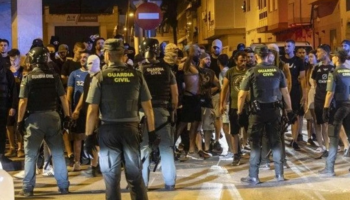 Izquierda Unida formalizó ayer ante la Fiscalía a través de IU-Verdes y PC de la Región de Murcia una denuncia por supuestos delitos de odio, amenazas y desórdenes en Torre Pacheco