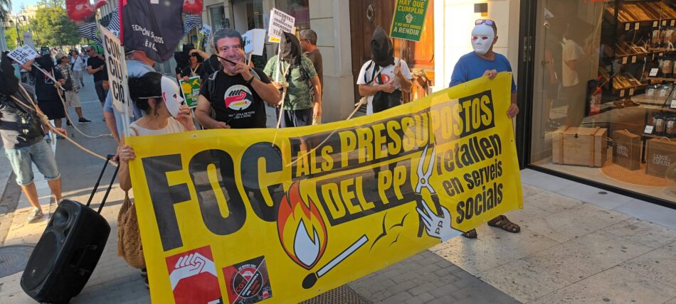 Valencia sale a la calle por unos presupuestos sociales
