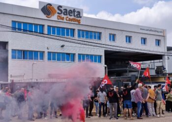 La plantilla de ‘Saeta Die Casting’ mantiene una huelga desde finales de mayo contra la inseguridad y la precariedad en la fábrica de Valladolid