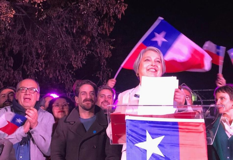La candidata comunista Jeannette Jara llama a la unidad tras ganar primarias en Chile