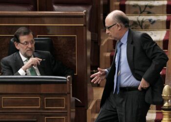 La Agrupación de Periodistas de UGT denuncia el uso indebido de la Agencia Tributaria para intimidar y amenazar a periodistas por parte del entonces ministro Cristóbal Montoro