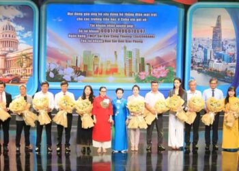 Ciudad Ho Chi Minh llevará a escuelas cubanas sistemas energía solar