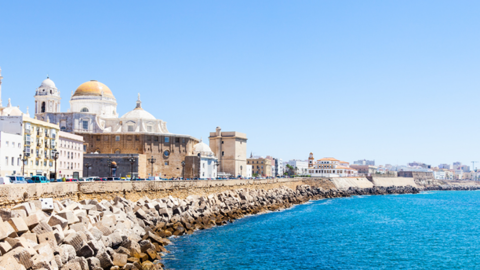 Verano en Cádiz: playas, pueblos blancos y rutas en coche