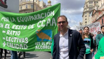 Toni Valero (IU) impulsa en el Congreso una iniciativa por los “graves problemas” en muchas oposiciones de acceso al profesorado y plantea a Educación medidas para solucionar sus efectos