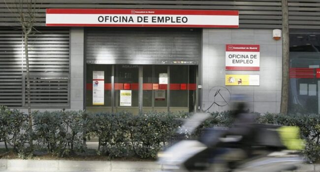 CCOO y UGT piden al Consejo de Europa “tomar nota” de los incumplimientos de España en materia de indemnizaciones por despido