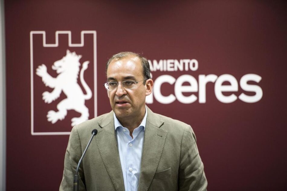 Adenex, Cáceres Verde y Ecologistas en Acción quieren responder al alcalde de la ciudad extremeña, señor Mateos, cuando dice “se quejan los de siempre”
