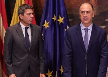 Compromís exige la comparecencia urgente del conseller de Emergencias por la situación crítica de los bomberos y la prevención de incendios