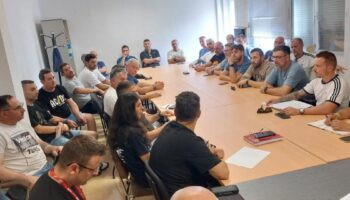 Constituida la Coordinadora del complejo petroquímico de Puertollano para luchar de forma unida por sus reivindicaciones