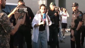 Fascistas acosaron a la prensa en su concentración vigilada en Torre Pacheco
