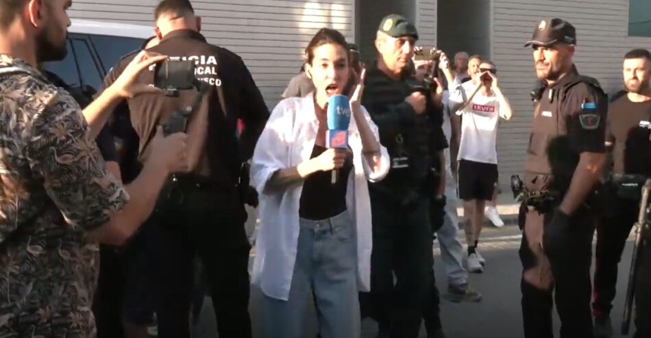 Fascistas acosaron a la prensa en su concentración vigilada en Torre Pacheco