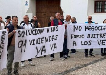IU critica a la Junta de Andalucía por permitir que un fondo privado especule con 91 Viviendas de Protección Oficial (VPO) en Écija