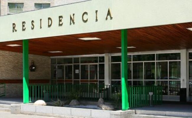 La Comunidad de Madrid niega el descanso semanal a su personal temporal de las residencias de mayores públicas