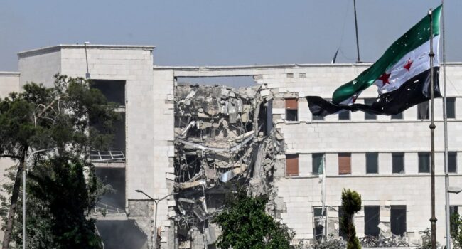Nuevos ataques aéreos e incursiones terrestres israelíes en Siria