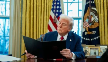Donald Trump amenaza con un arancel adicional a los países que apoyan a los Brics