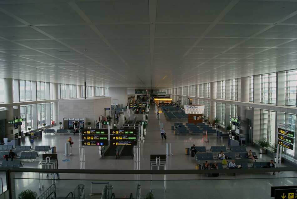 Comienza la huelga en Azul Handling en el aeropuerto de Málaga tras fracasar un acuerdo en el Serclas