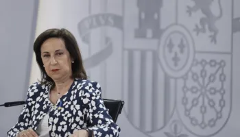Acusan a la ministra de Defensa, Margarita Robles, de prevaricación administrativa, por incumplir la Ley de Memoria Democrática