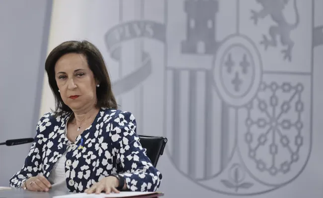 Acusan a la ministra de Defensa, Margarita Robles, de prevaricación administrativa, por incumplir la Ley de Memoria Democrática