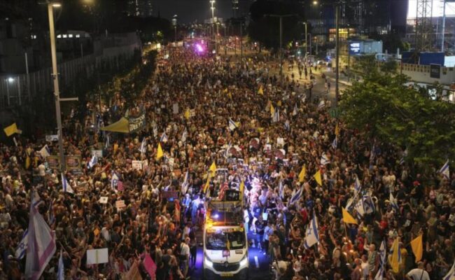 Israelíes protestan en Tel Aviv contra plan de Netanyahu para ocupar Gaza