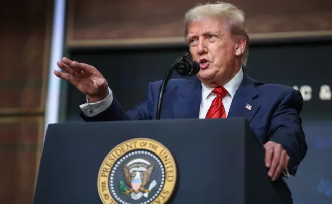 Trump carga contra la migración de personal cualificado a EEUU