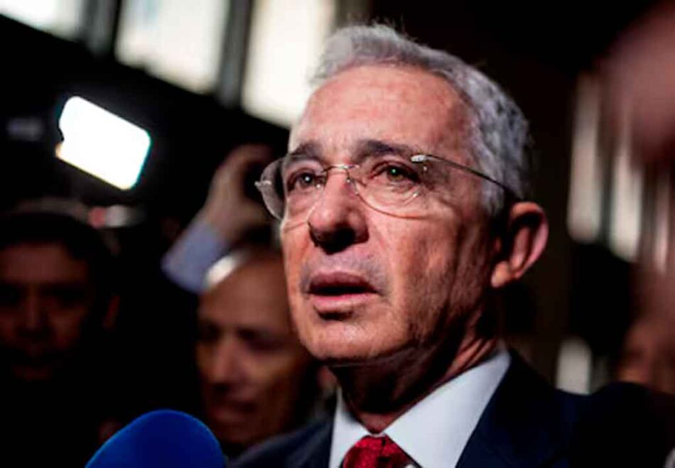 Condenan a 12 años de prisión al expresidente de Colombia Álvaro Uribe