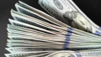El dólar se extingue progresivamente
