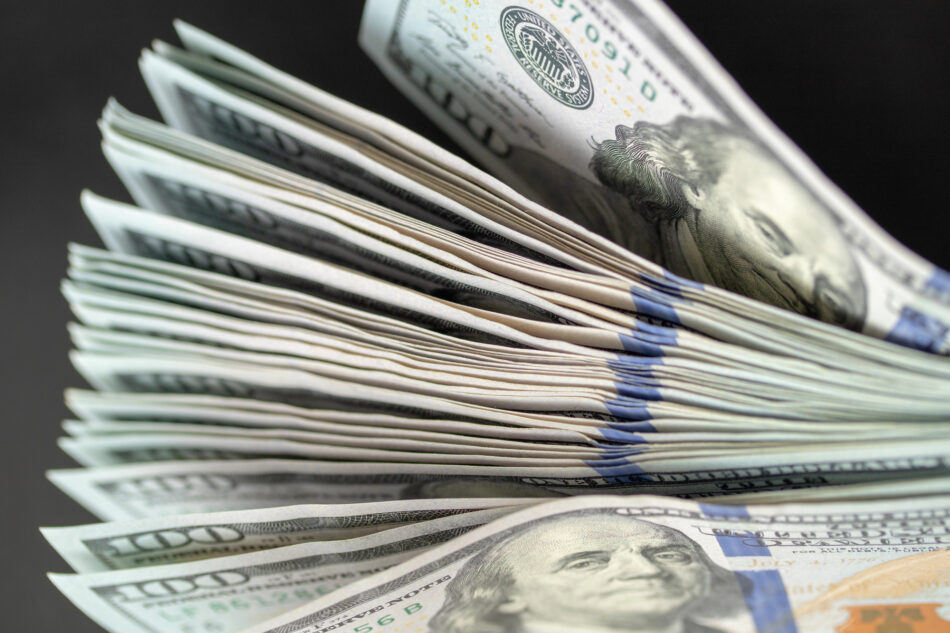 El dólar se extingue progresivamente