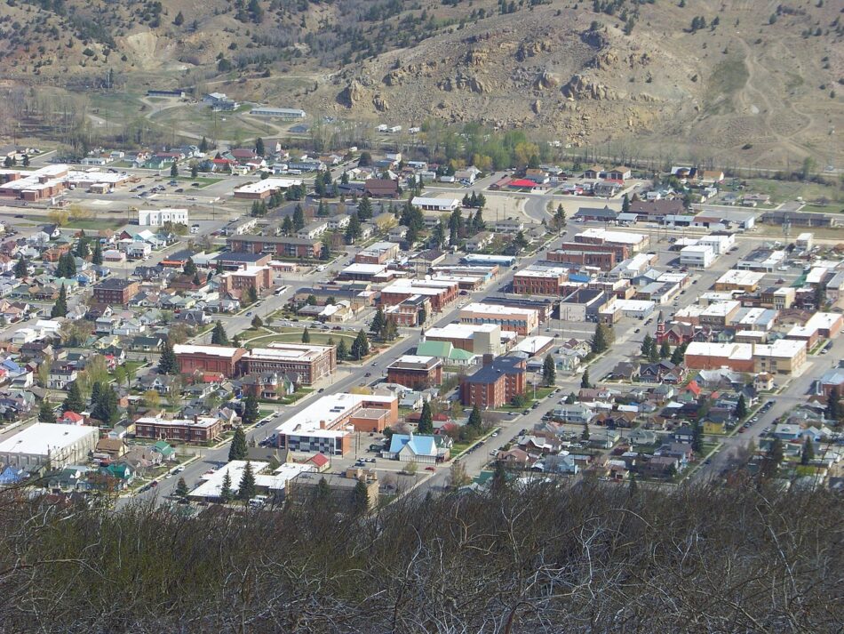Cuatro muertos en un tiroteo en un bar de Montana, EEUU