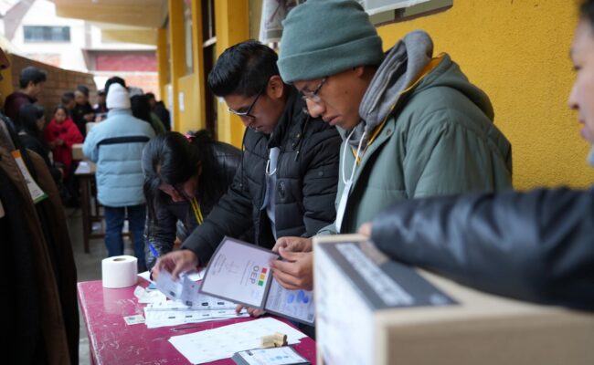 Bolivia irá a una inédita segunda vuelta el 19 de octubre