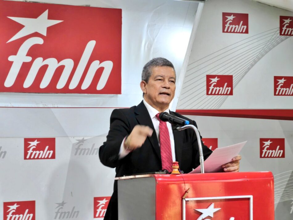 El Salvador: FMLN denuncia reelección indefinida como «golpe de Estado legislativo»