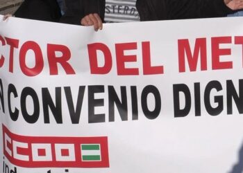 CCOO sorprendida con la firma del convenio del metal: El martes, UGT comunicaba que aún estaba mirándolo y que no había que tener “prisas”… El miércoles anunciaron la firma