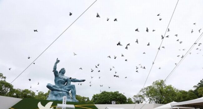 Nagasaki recuerda el 80 aniversario de la bomba atómica llamando a la «unión de fuerzas de los ciudadanos del mundo» para que no se repita