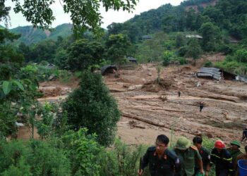 Ascienden a ocho los muertos por inundaciones en Vietnam