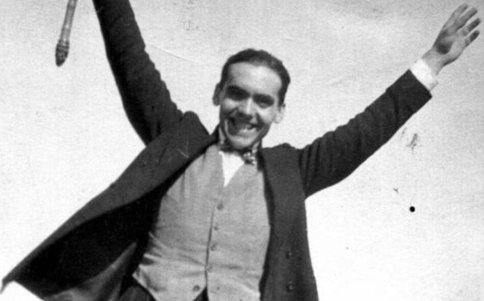 Lorca vivo denuncia a la superpotencia