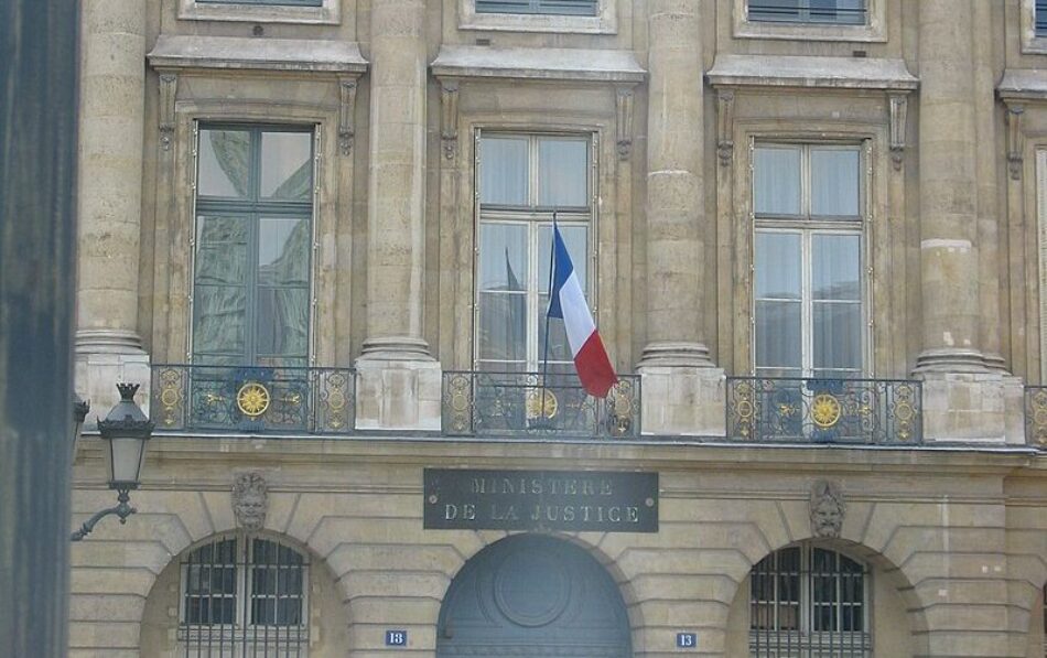 Francia denuncia las sanciones de EEUU a magistrados de la Corte Penal Internacional
