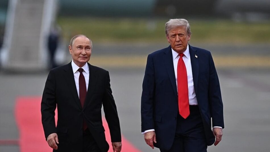Cumbre Trump-Putin y control en Washington DC, lo más destacado