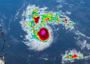 Tormenta tropical Erin próxima a convertirse en huracán
