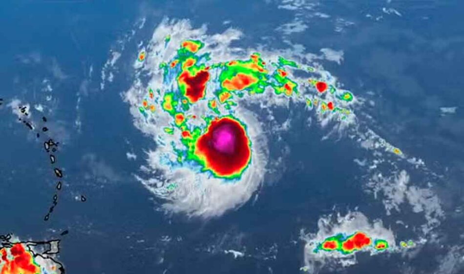 Tormenta tropical Erin próxima a convertirse en huracán