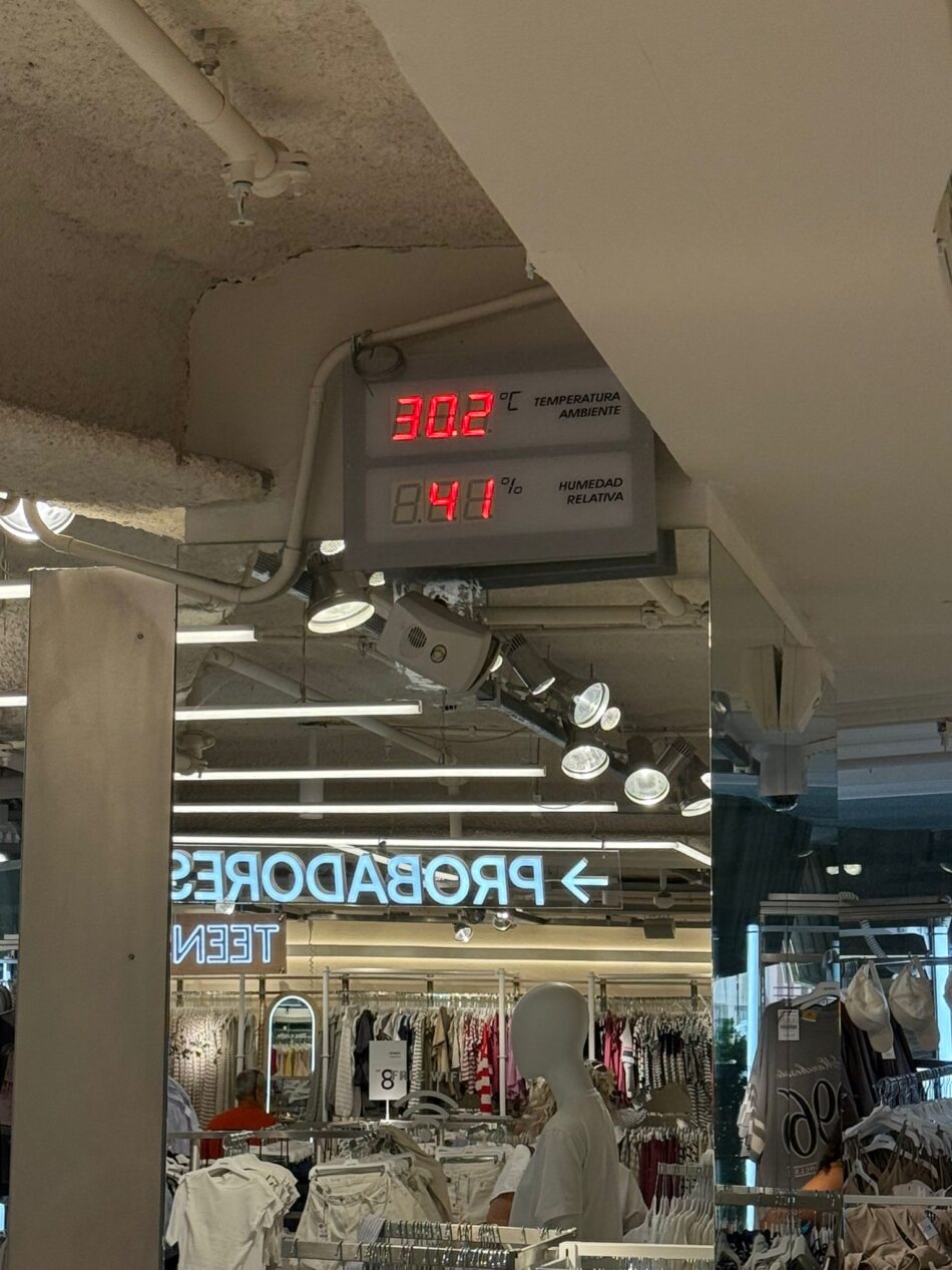 CGT denuncia a Zara por altas temperaturas en Arena, Aqua, Bonaire y Nuevo Centro (Valencia)