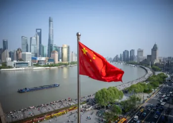 China acusa a EE.UU de violar su soberanía en el mar Meridional