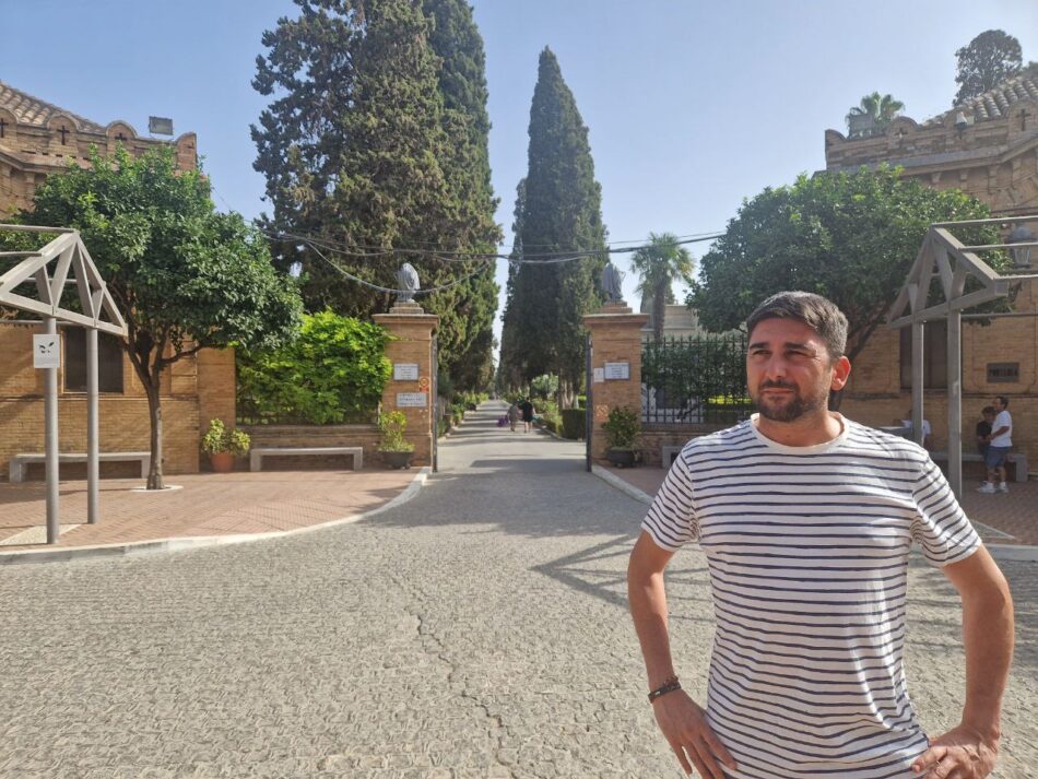 IU denuncia la ausencia de vigilancia en el cementerio de Sevilla
